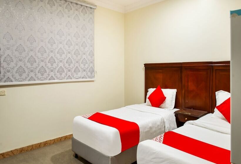 آپارتمان 2 خوابه, Oyo 525 Rose Plaza1