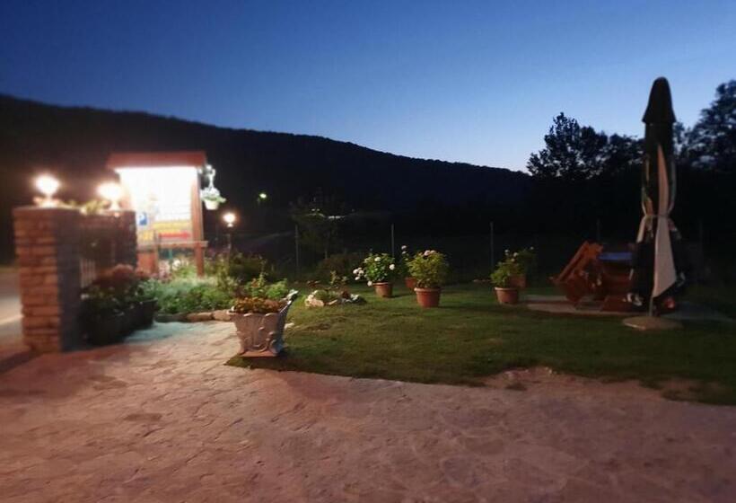اتاق لوکس, Apartments And Rooms With Parking Space Jezerce, Plitvice   17768