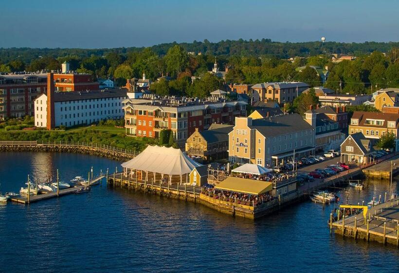 标准间, Bristol Harbor Inn