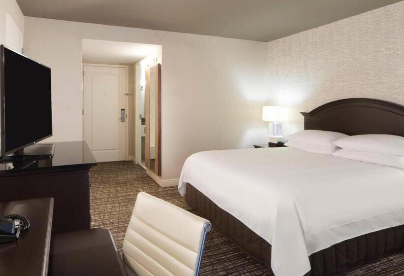 Номер Executive Кровать Кинг, Houston Marriott Sugar Land