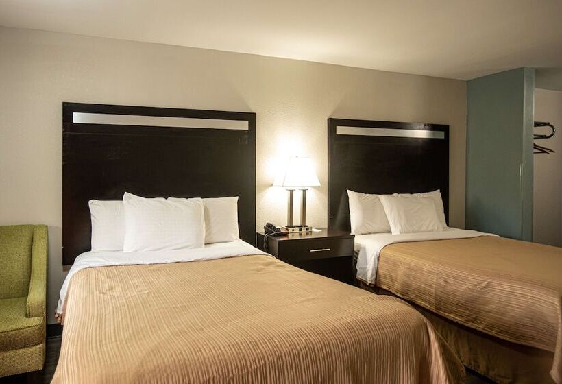 Номер Стандарт 2 Двуспальные Кровати, Knights Inn Mount Airy