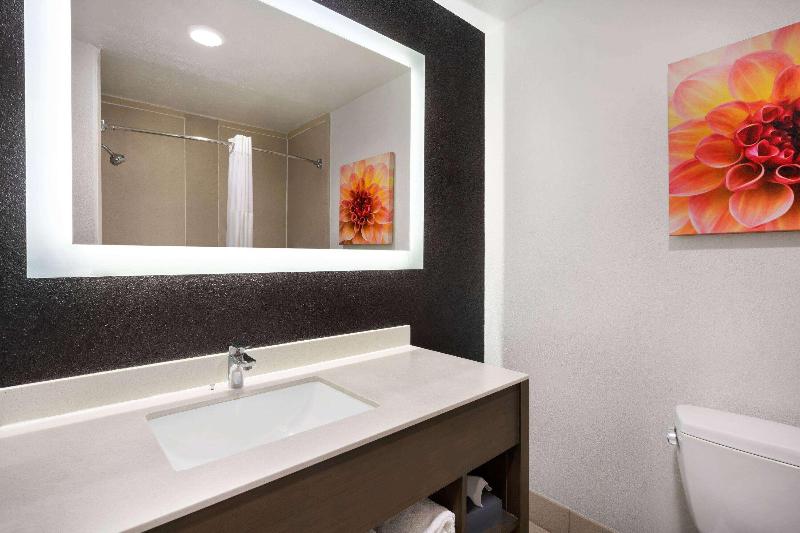 Стандартный Номер Кровать Кинг, La Quinta By Wyndham Hesperia Victorville