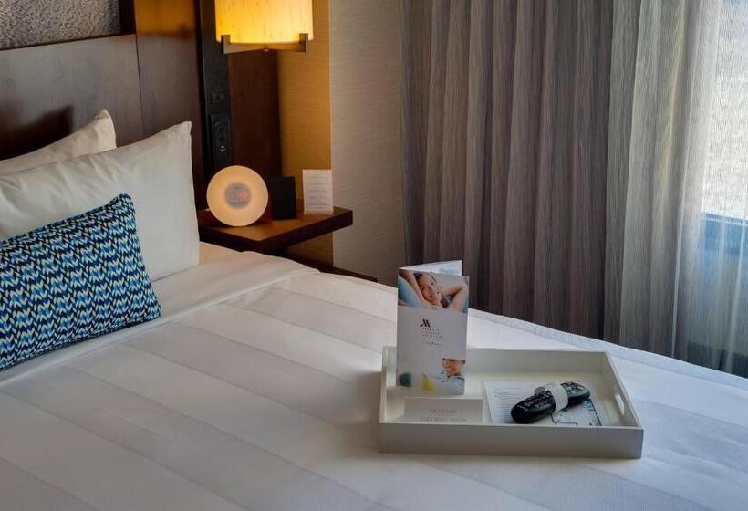 اتاق کلاب, Richmond Marriott Short Pump