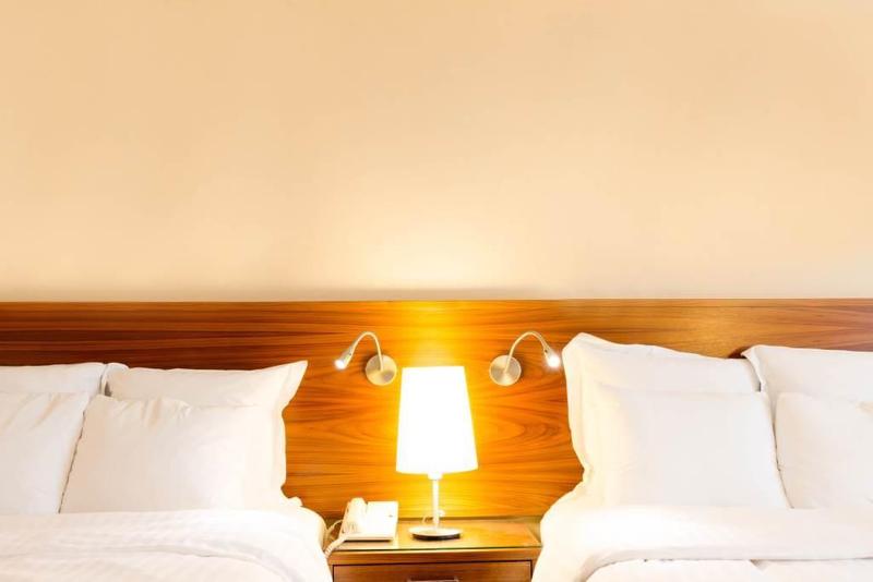 اتاق استاندارد با تخت بزرگ, Richmond Marriott Short Pump