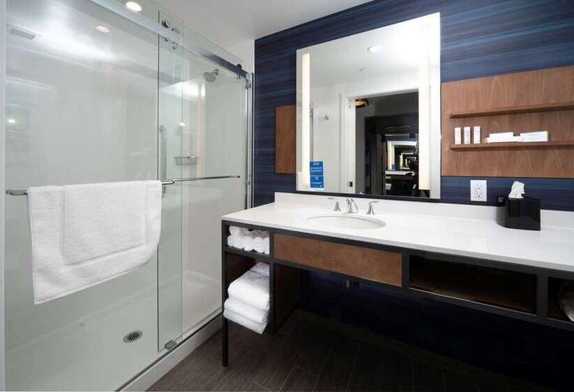 带大床的标准间, Juniper Hotel Cupertino, Curio Collection By Hilton