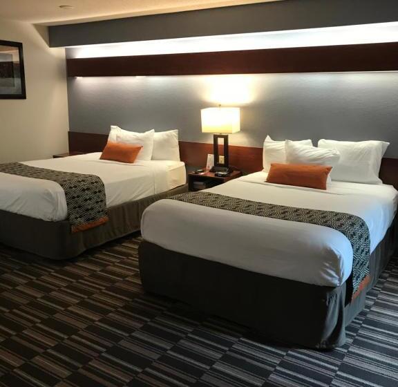 Люкс, Microtel Inn & Suites Urbandale