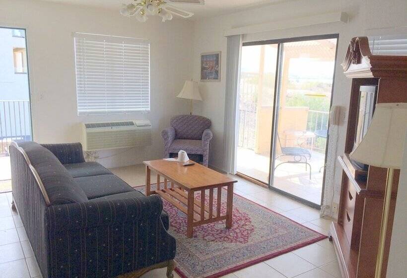 Люкс Повышенной Комфортности, Windsor Inn Lake Havasu City