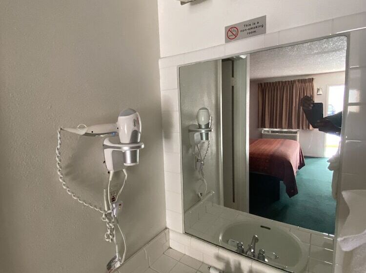 Люкс Повышенной Комфортности, Windsor Inn Lake Havasu City
