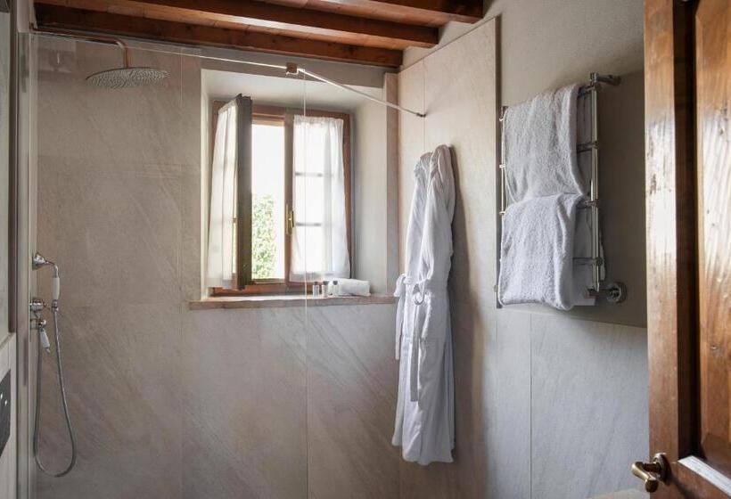 سوییت جونیور, Relais Villa Olmo