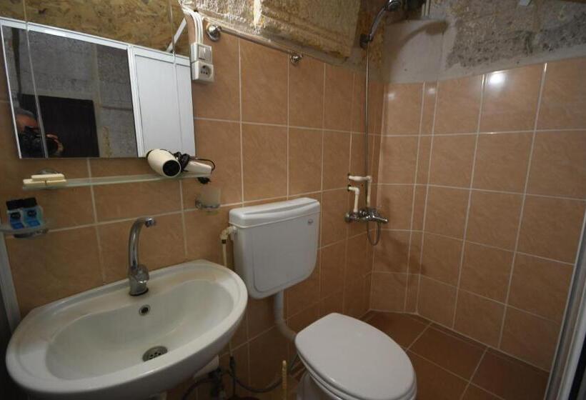 اتاق استاندارد سه نفره, Dar Konak Pansiyon