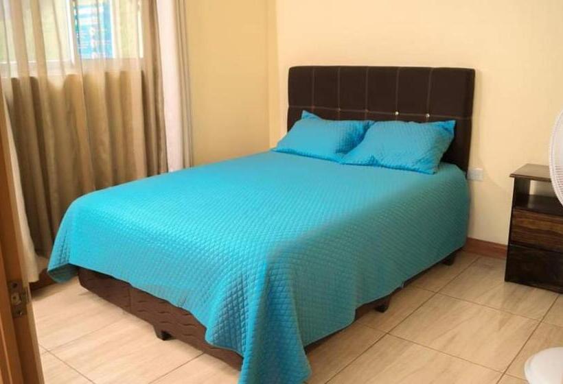 بانگلوی استاندارد, Villas Orosi Valley Lodge