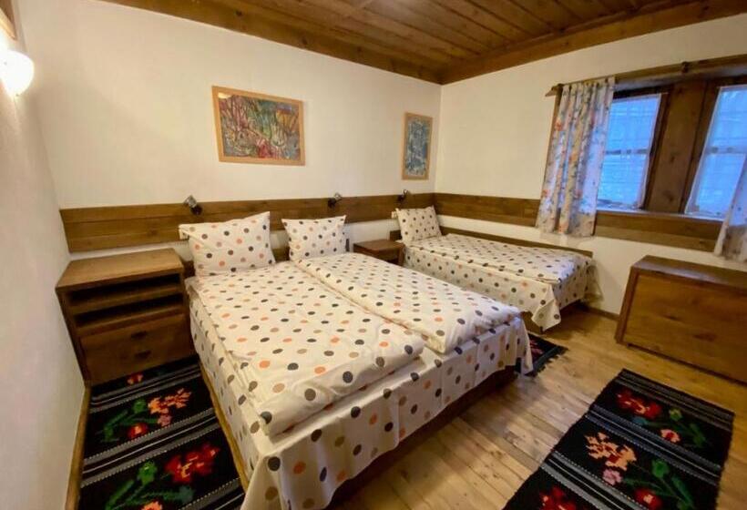 Вилла 3 Спальни, Family Hotel Byalata Kashta