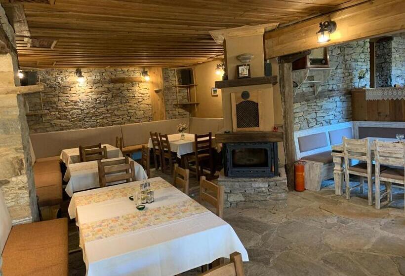 Вилла 3 Спальни, Family Hotel Byalata Kashta