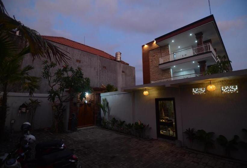 اتاق خانوادگی, Kusuma Guesthouse 2