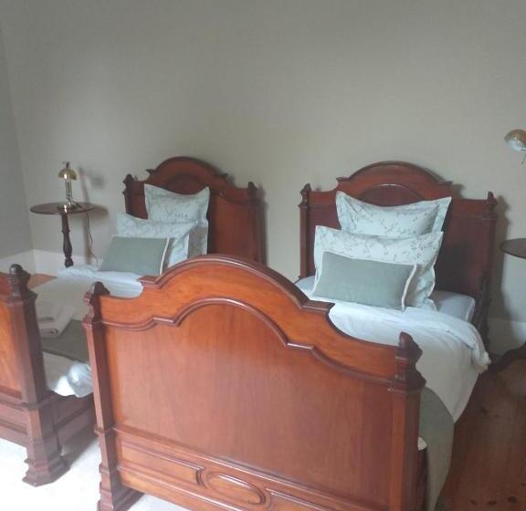 سوئیت 2 خوابه, Menina Da Ria Guest House