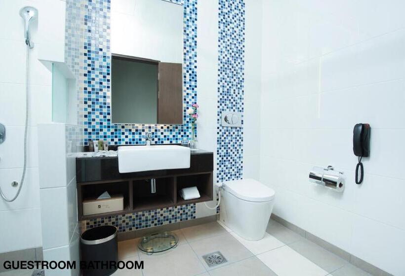 도시전망 디럭스룸 킹침대, Astana Wing  Riverside Majestic
