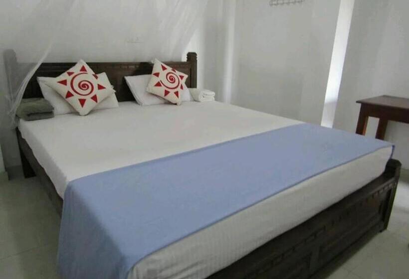 Апартаменты 1 Спальня с Балконом, New Sea Lion Guest House