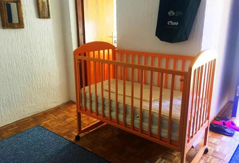 سوییت خانوادگی, Niš Apartman