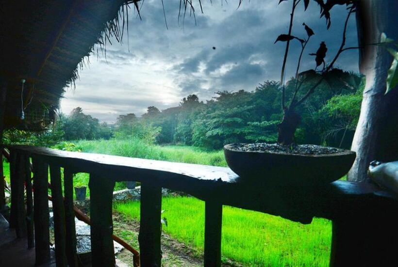 带大床的标准间, Aliya Riverside & Safari Resort