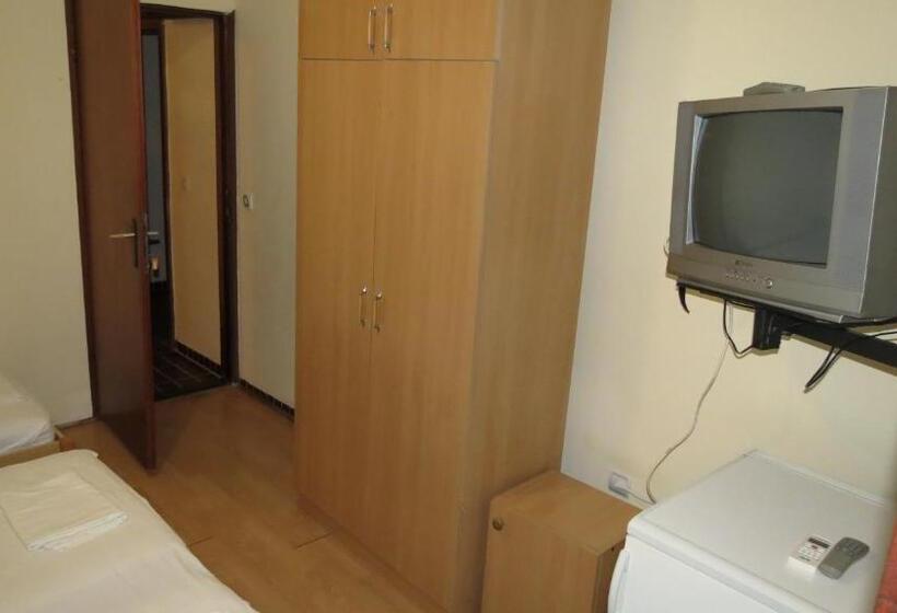 آپارتمان 2 خوابه, Guesthouse Obala