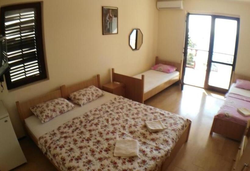 اتاق استاندارد با چشم‌انداز دریا, Guesthouse Obala