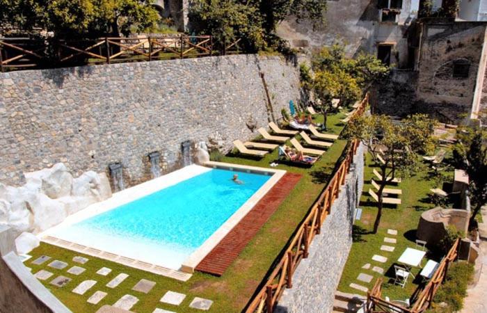 آپارتمان 1 خوابه با تراس, Loft Apartments By Amalfivacation
