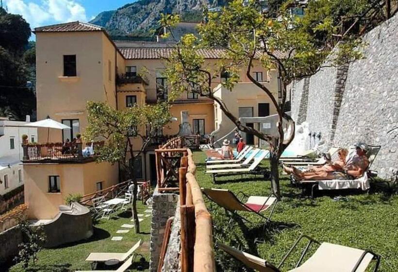 آپارتمان 1 خوابه با تراس, Loft Apartments By Amalfivacation
