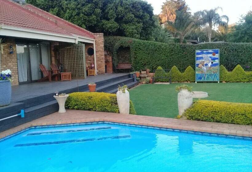 سوییت, Annie's Boutique Guesthouse And Garden Spa