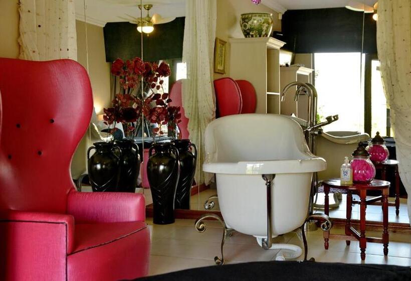 اتاق استاندارد, Annie's Boutique Guesthouse And Garden Spa