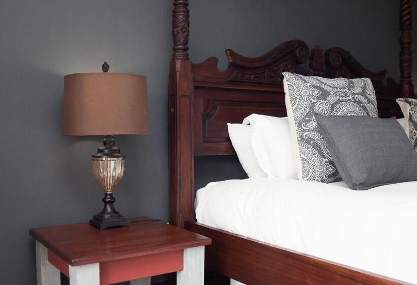 اتاق استاندارد, Annie's Boutique Guesthouse And Garden Spa