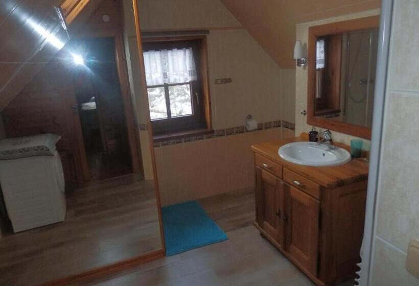 آپارتمان لوکس 1 خوابه, Pension Cortina