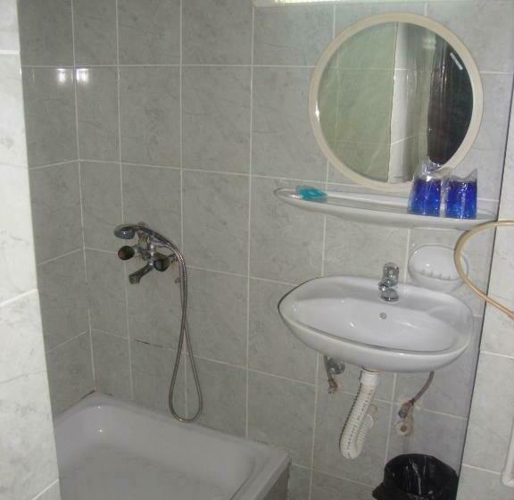 اتاق استاندارد یک نفره, B&b Inex Negotin