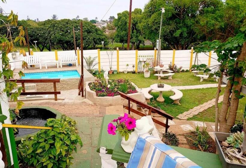 کلبه ییلاقی سوپریور یک خوابه, Queensburgh B&b Or Self Catering