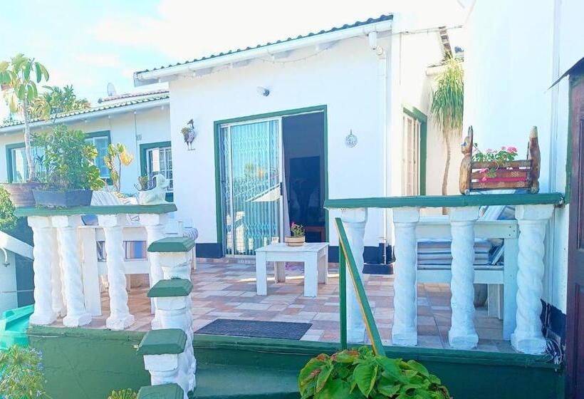 کلبه ییلاقی سوپریور یک خوابه, Queensburgh B&b Or Self Catering