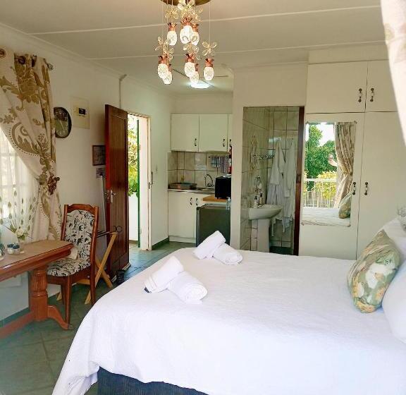 سوییت اجرایی, Queensburgh B&b Or Self Catering