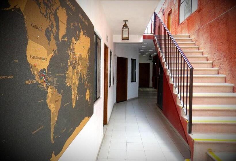 اتاق خانوادگی, La Catrina Hostel