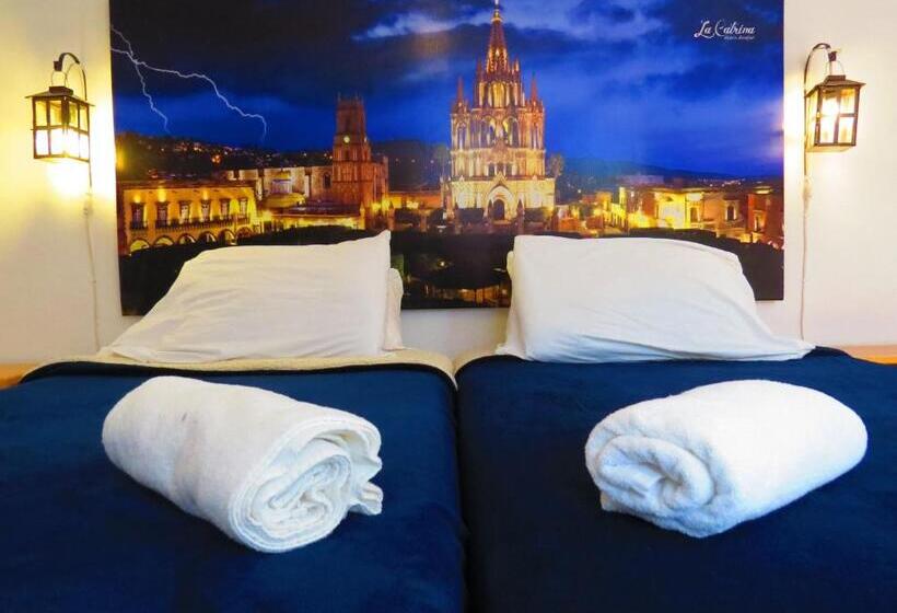 Economy Quadruple Room, La Catrina Hostel