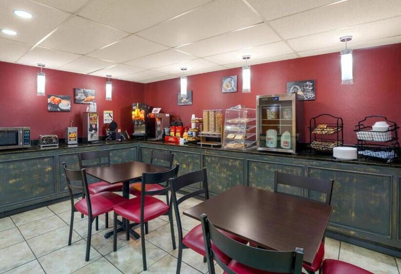 Люкс Кровать Кинг, Rodeway Inn