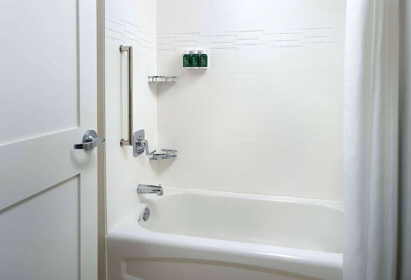 Люкс, Sonesta Es Suites Raleigh Cary