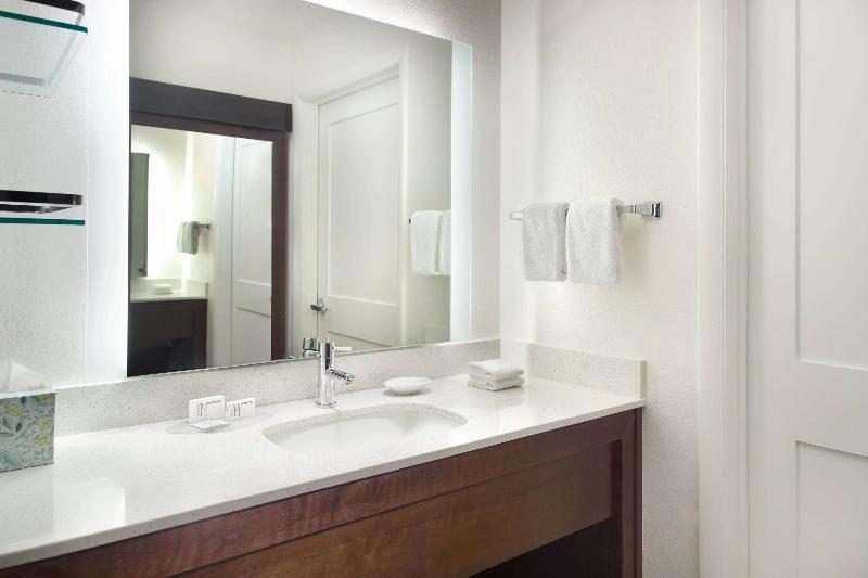 Люкс Адаптированный для Инвалидов, Sonesta Es Suites Raleigh Cary