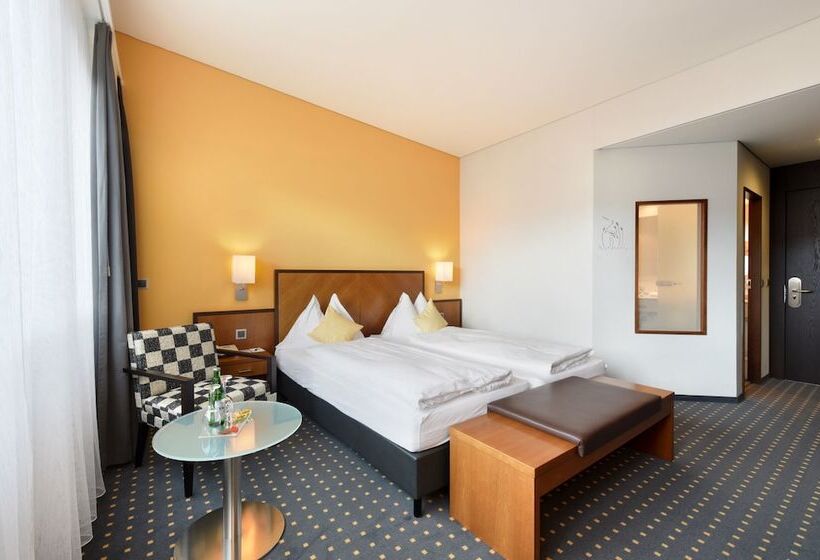 Номер Superior, B Smart Hotel Schönenwerd