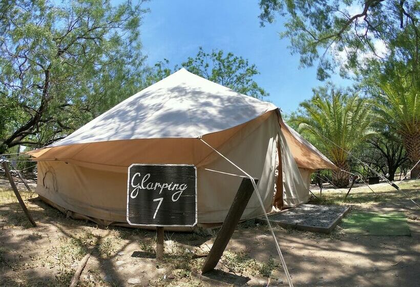 Deluxe Tent, La Posada En El Potrero Chico