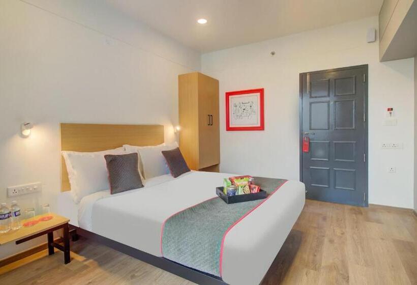 Номер Стандарт, Super Townhouse Balewadi