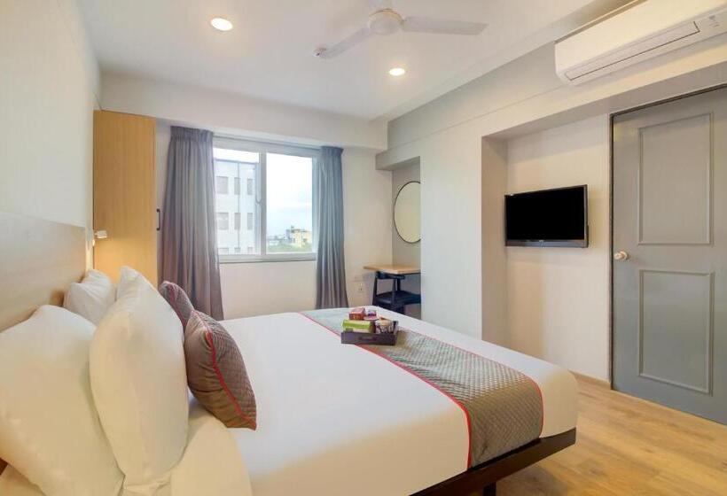 Номер Стандарт, Super Townhouse Balewadi
