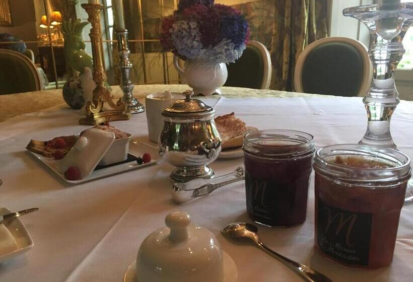 Номер Стандарт, Le Manoir De Maucartier