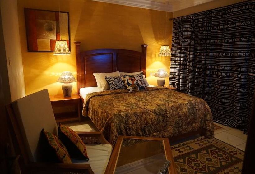 سوییت با چشم‌انداز باغ, Accra Royal Castle Apartments & Suites