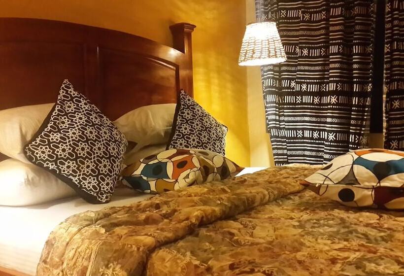 سوییت با چشم‌انداز باغ, Accra Royal Castle Apartments & Suites