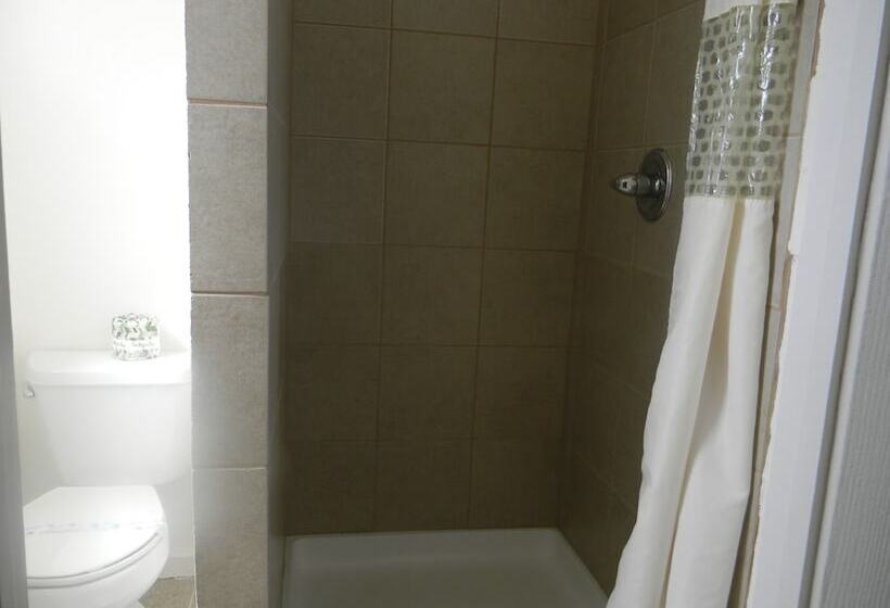 Standart Oda, Budget Inn At The Heavenly Gondola