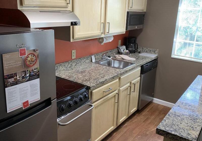 Люкс, Towneplace Suites Tampa North/i75 Fletcher