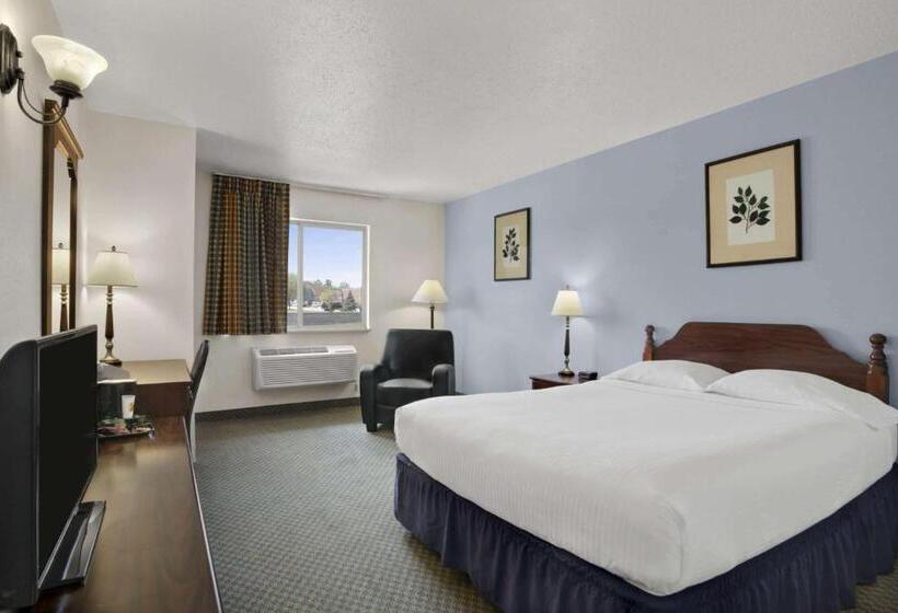 스탠다드 룸 킹사이즈 침대, Super 8 By Wyndham Washington